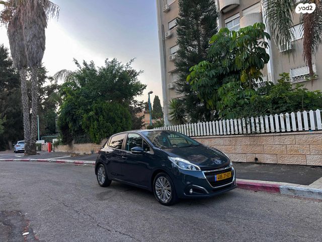 מודעת רכב פיג'ו 208