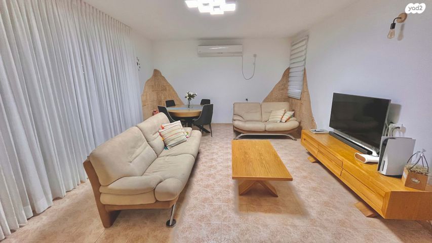 חיים וייצמן 18