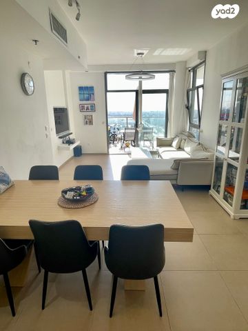 דירה, גולדה מאיר 7, קרית ראשון, ראשון לציון