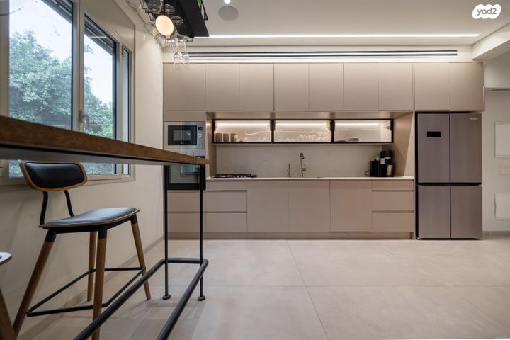 דירה, ארלוזורוב 141, הצפון החדש - כיכר המדינה, תל אביב יפו