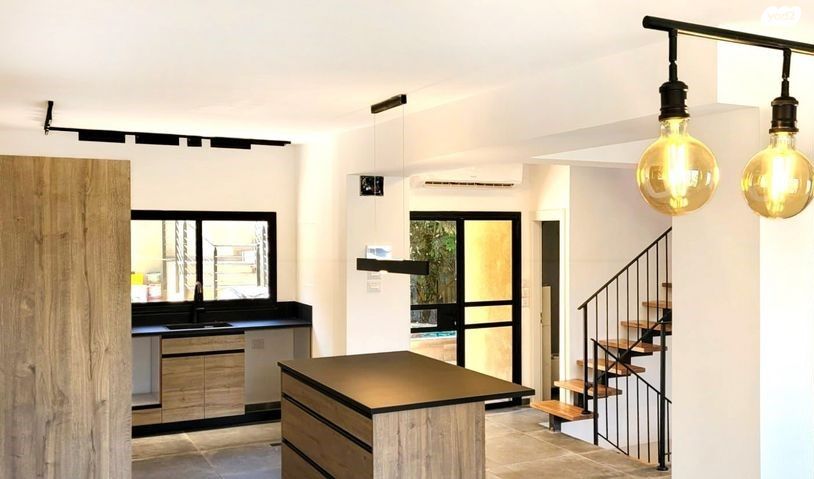 דו משפחתי, שופמן 10, הוד הכרמל, דניה, חיפה