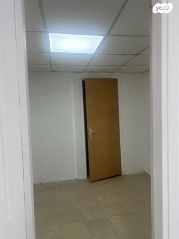 חנויות/ שטח מסחרי, בן יהודה 218, הצפון הישן - צפון, תל אביב יפו