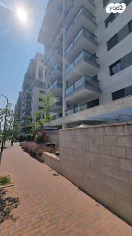 דירה, וייצמן, קרית שז"ר, רעננה