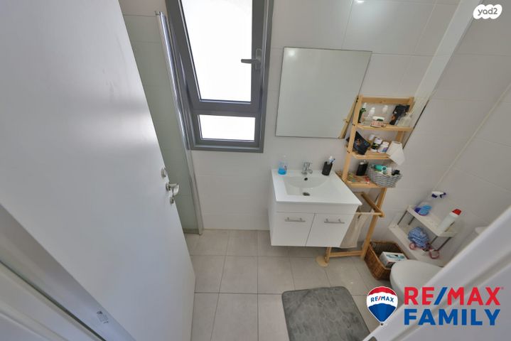 דירה, עפרה חזה 10, משכנות האומנים, קרית מוצקין