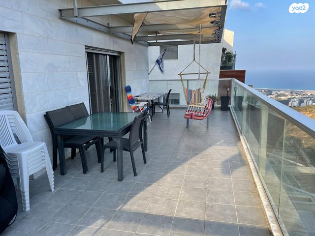 דירה, יוסף שכטר, אחוזה, חיפה