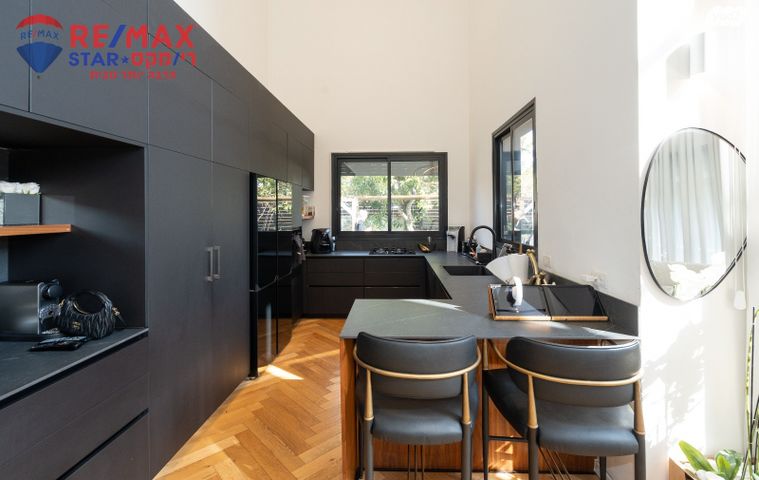 דירת גן, הרצליה הירוקה, נווה עובד, הרצליה