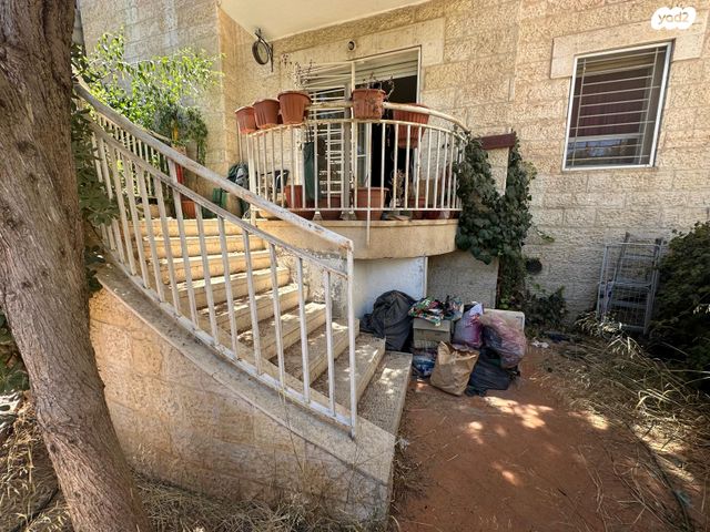 דירת גן, רמת שרת, ירושלים