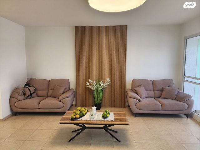 דירה, שמואל הנביא, רובע י', אשדוד