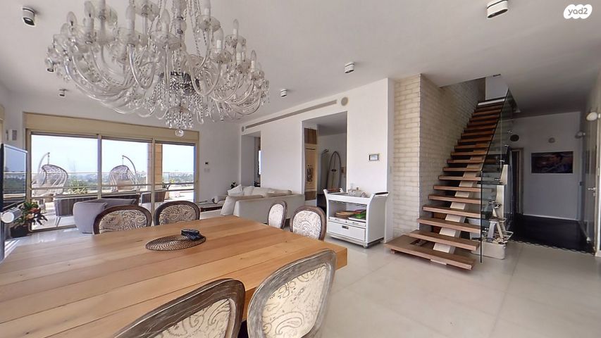 גג/ פנטהאוז, רמת השרון