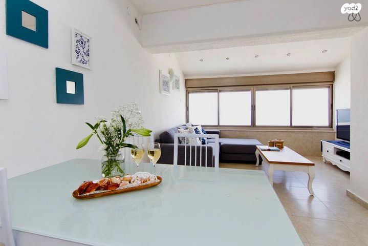 דופלקס, אחד העם, שיכון עובדים, טבריה