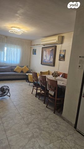 דירה, גדוד חרמש, פסגת זאב, ירושלים