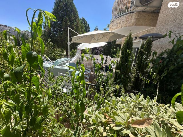 דירת גן, רמת שרת, ירושלים