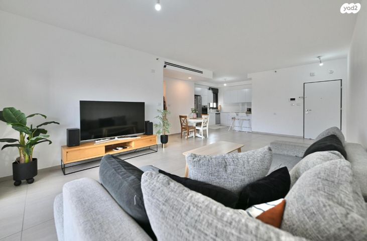 דירה, נרקיסים, ראשון לציון