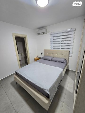 דירה, הרב מיימון 20, דרום מזרח, בת ים