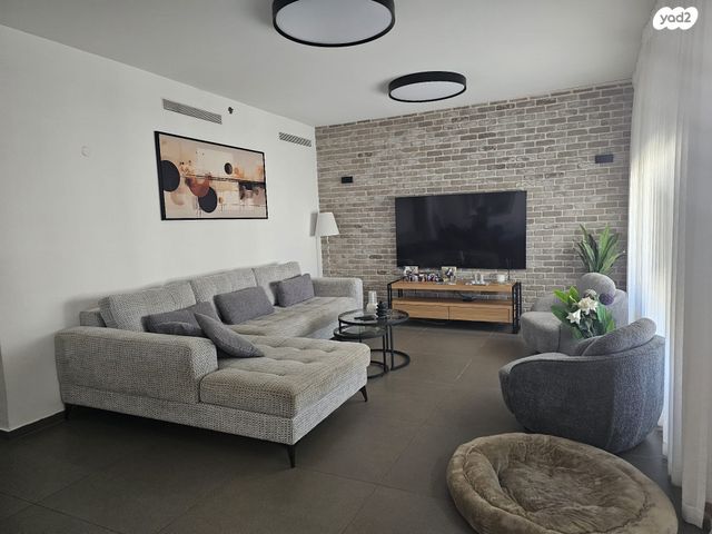 דירה, זלמן שז"ר 7, עיר ימים, נתניה