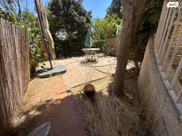 דירת גן, רמת שרת, ירושלים