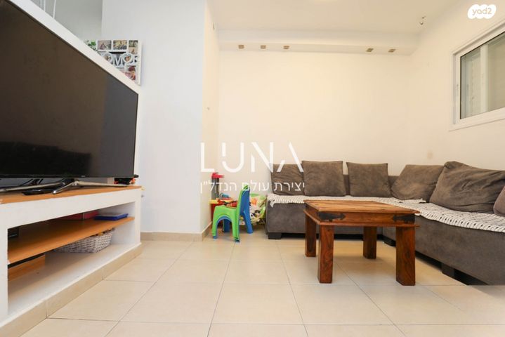 דופלקס, שדרות פנחס לבון 11, קרית נורדאו, נתניה