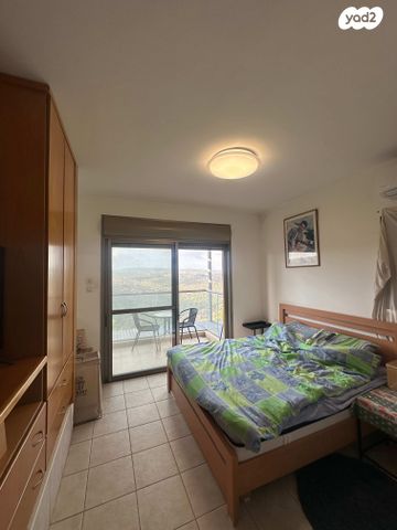 דו משפחתי, נשר, גבעת מכוש, כרמיאל