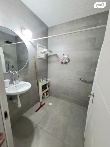 בית פרטי/ קוטג', ממשית, שער הדרום, קרית גת