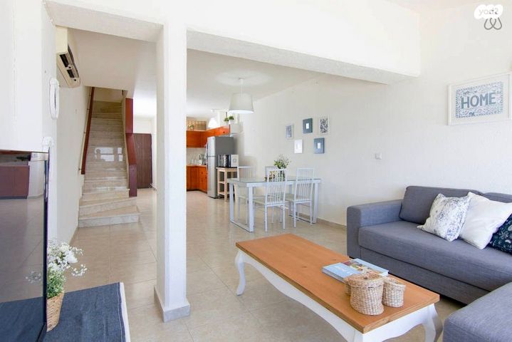 דופלקס, אחד העם, שיכון עובדים, טבריה