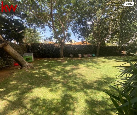 דירה, הצוקים 10, עין הים, חדרה