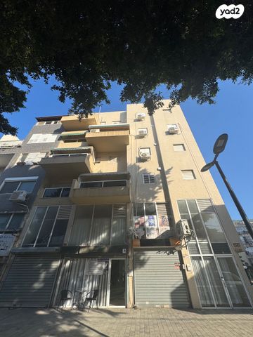 יהושע שטמפפר 