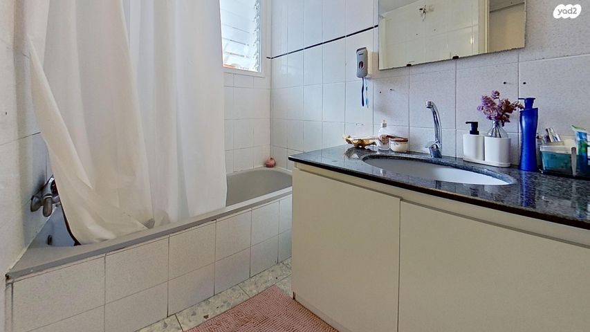 דירה, שושנת הכרמל 36, חיפה