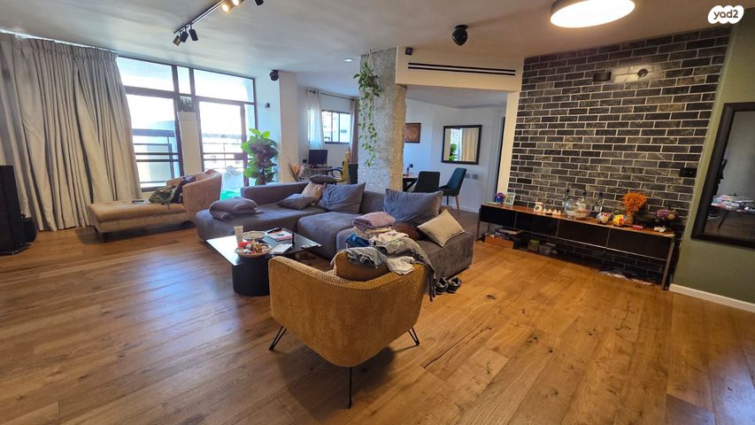 דירה, שאול אביגור, אזורי חן, גימל החדשה, תל אביב יפו