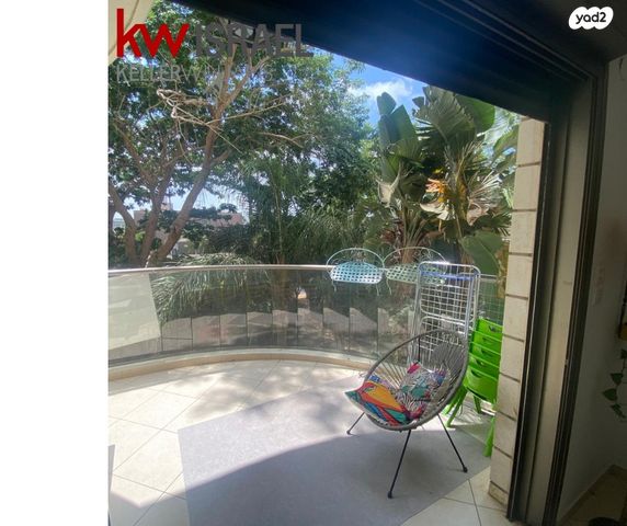 דירה, הצוקים 10, עין הים, חדרה