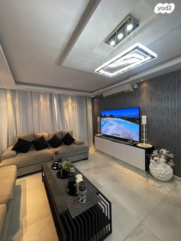 דופלקס, אילת