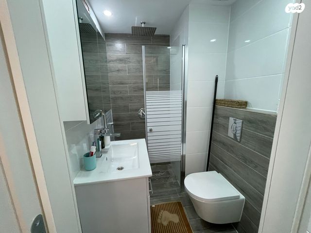 דירה, שדרות בר אילן, דרום מערב ותיק, בת ים