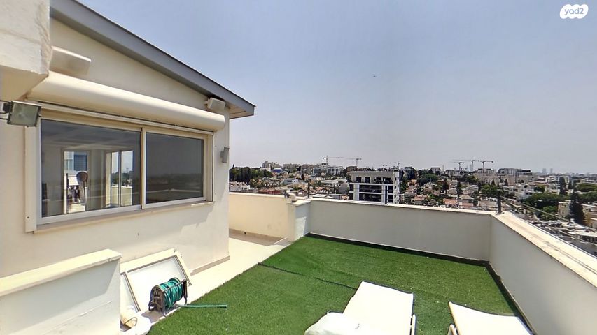 גג/ פנטהאוז, רמת השרון