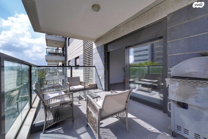 דירה, הנביאים, מודיעין מכבים רעות