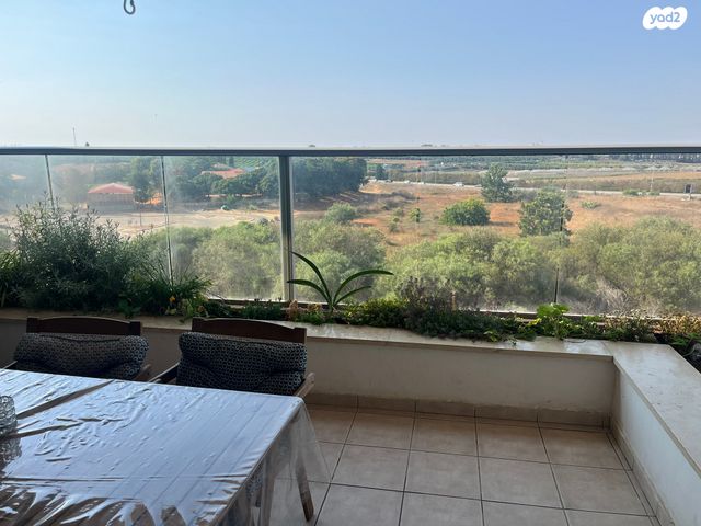 דירה, שביל התפוזים, רמת אמיר, קדימה צורן