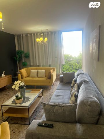 שרה אהרונסון 