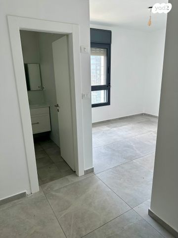 דירה, ערבי נחל, סיטי, גבעתיים