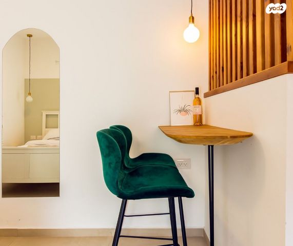 דירה, מחנה יהודה - לב העיר, ירושלים