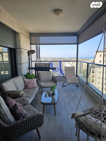 דירה, זלמן שז"ר 7, עיר ימים, נתניה