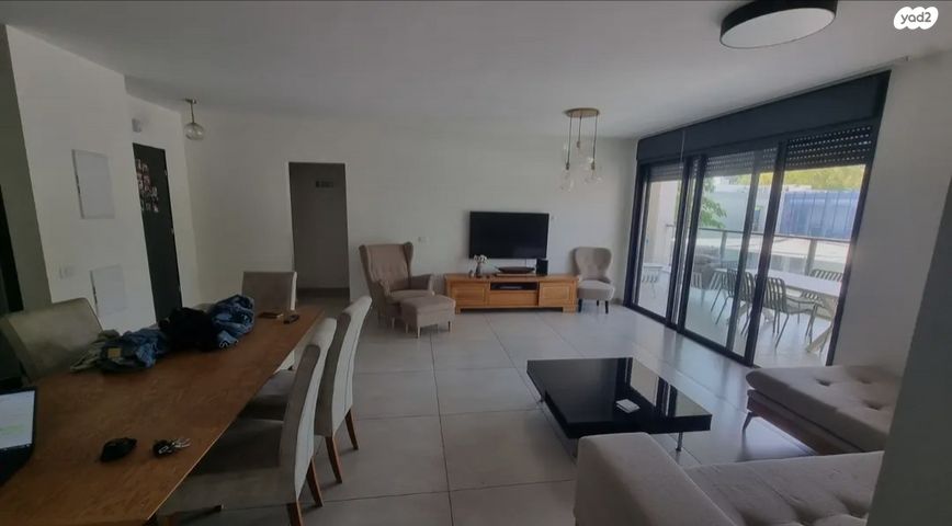 דירה, וייצמן, קרית שז"ר, רעננה