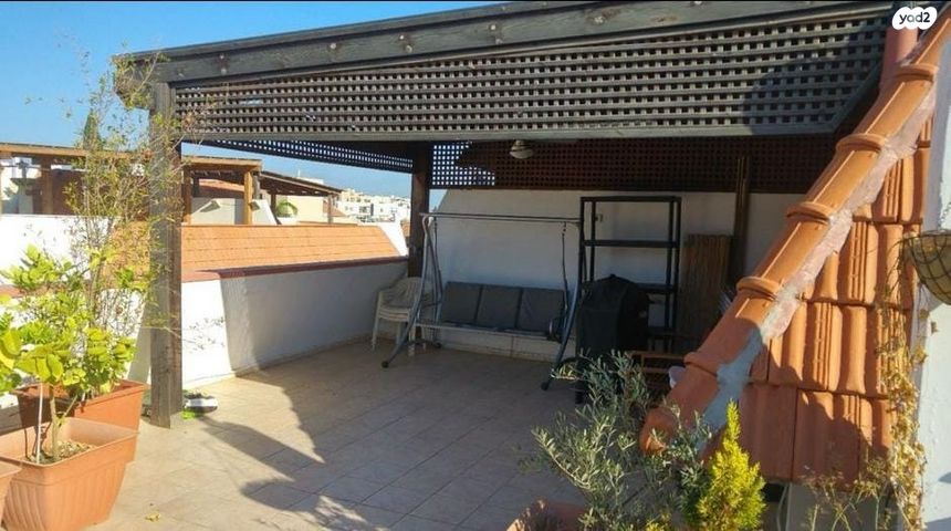 גג/ פנטהאוז, החנית 17, הרצליה