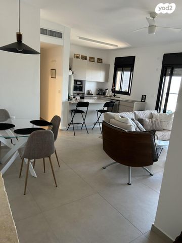 דירה, מורשה, רמת השרון