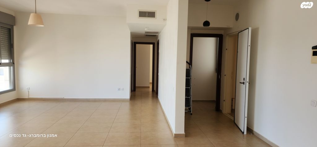 דירה, הסנפיר 5, נאות רבין, יבנה