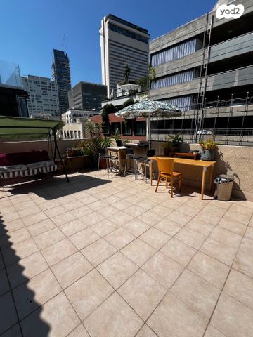 בניין מגורים, נחלת בנימין, לב תל אביב, לב העיר צפון, תל אביב יפו