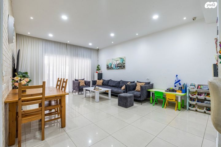 דירה, שמידט 3, רח' הנשיא צפון, חדרה