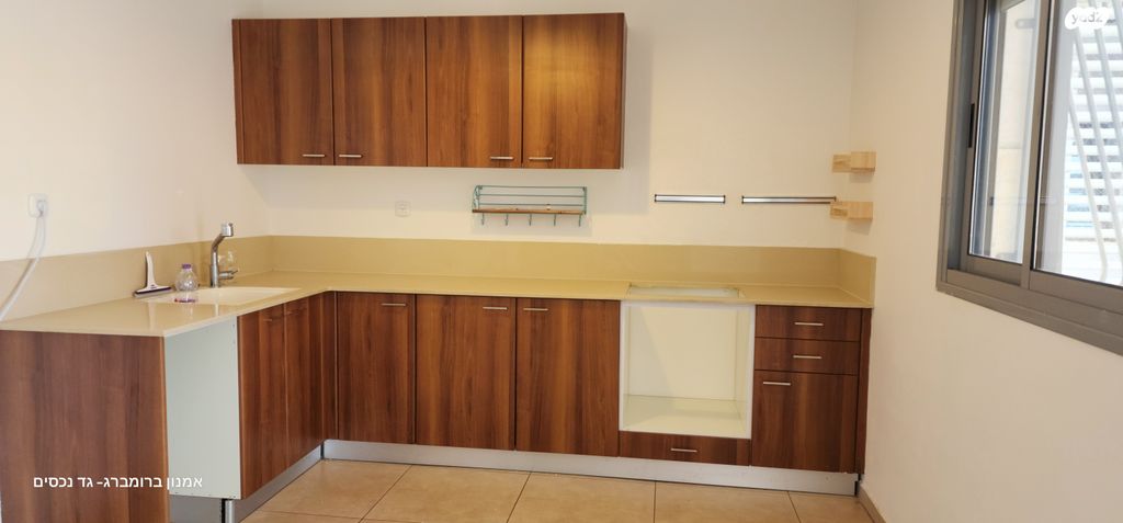 דירה, הסנפיר 5, נאות רבין, יבנה