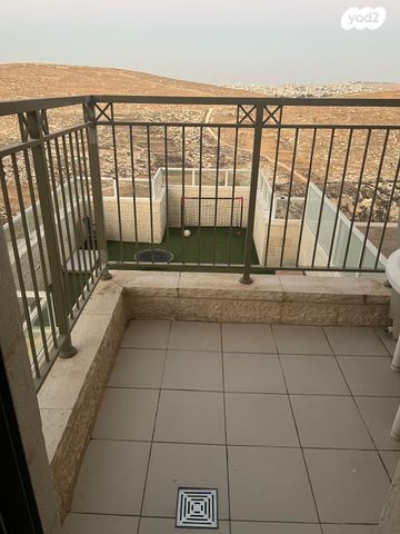 דירה, עמנואל זיסמן, חומת שמואל, הר חומה, ירושלים