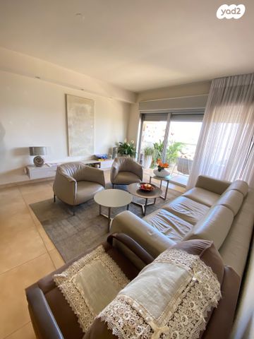 גג/ פנטהאוז, השפלה, אלון, רמת השרון