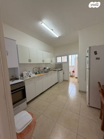 דירה, שדרות הנשיא וייצמן, רח' הנשיא צפון, חדרה