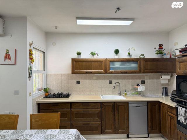 גג/ פנטהאוז, החנית 17, הרצליה