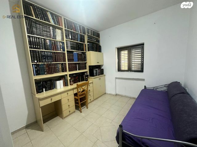 דירה, הרב עוזיאל, בית וגן, ירושלים